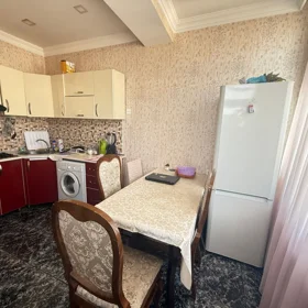 In Baku 60.0 m² apartment is for sale - Image 3