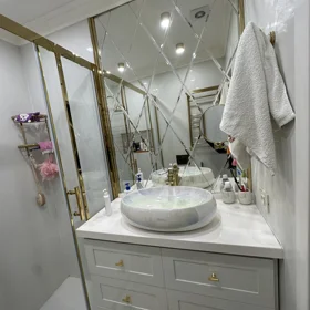 In Baku 81.0 m² apartment is for sale - Image 2