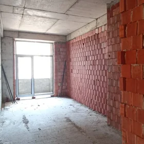 In Baku 148.0 m² apartment is for sale - Image 2
