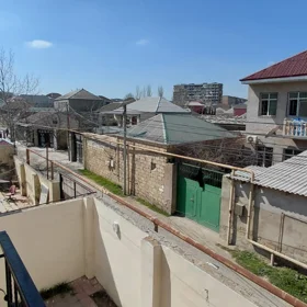 In Baku 140.0 m² house with 4.0 rooms is for sale - Image 10