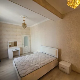 In Baku 72.0 m² apartment is for rent - Image 6