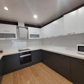 In Baku 90.0 m² apartment is for rent - Image 3