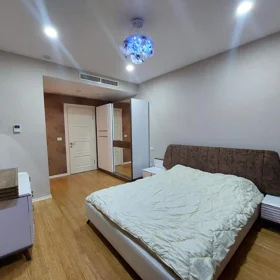 In Baku 90.0 m² apartment is for rent - Image 4