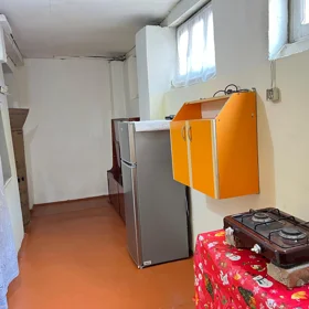 In Baku 35.0 m² house with 1.0 rooms is for rent - Image 6