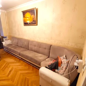 In Baku 90.0 m² apartment is for sale - Image 5