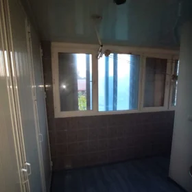 In Baku 90.0 m² apartment is for sale - Image 9