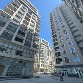 In Baku 145.0 m² apartment is for sale - Image 2