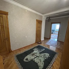 In Baku 104.0 m² apartment is for sale - Image 2