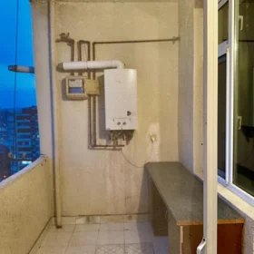 In Baku 70.0 m² apartment is for rent - Image 2