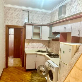 In Baku 70.0 m² apartment is for rent - Image 4