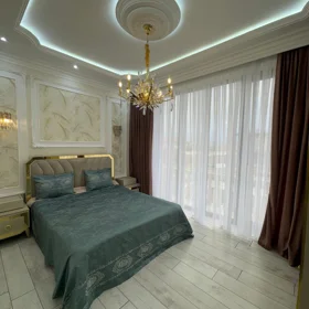 In Xəzər rayonu 240.0 m² house with 5.0 rooms is for sale - Image 4