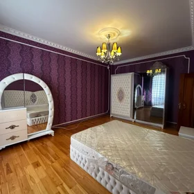 In Baku 75.0 m² apartment is for rent - Image 3
