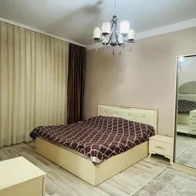 In Baku 70.0 m² apartment is for sale - Image 5