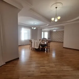 In Khirdalan 520.0 m² house with 7.0 rooms is for sale - Image 6