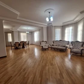In Khirdalan 520.0 m² house with 7.0 rooms is for sale - Image 7