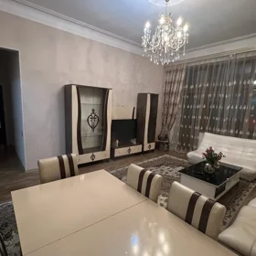 In Baku 110.0 m² apartment is for rent - Image 4