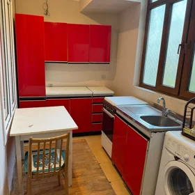 In Baku 80.0 m² apartment is for rent - Image 5