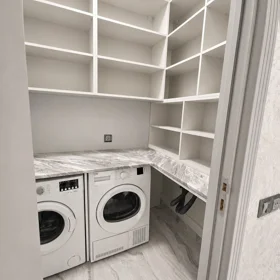 In Baku 80.0 m² apartment is for rent - Image 9