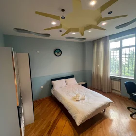 In Səbail rayonu 500.0 m² house with 7.0 rooms is for rent - Image 10