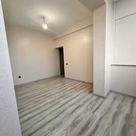 In Baku 105.0 m² apartment is for sale - Image 2