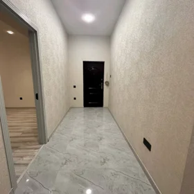 In Baku 105.0 m² apartment is for sale - Image 3