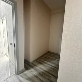 In Baku 105.0 m² apartment is for sale - Image 9