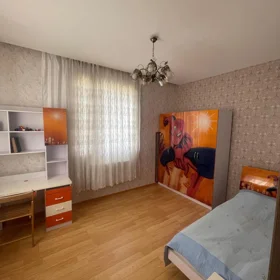 In Xəzər rayonu 250.0 m² house with 4.0 rooms is for rent - Image 2