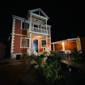 In Xəzər rayonu 250.0 m² house with 4.0 rooms is for rent - Image 4