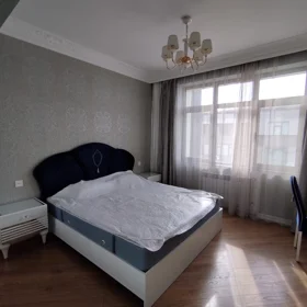In Baku 150.0 m² apartment is for rent - Image 6