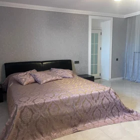 In Xəzər rayonu 200.0 m² house with 4.0 rooms is for rent - Image 5