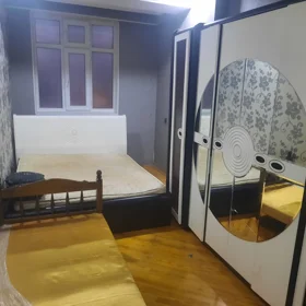 In Baku 60.0 m² apartment is for rent - Image 2
