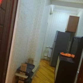 In Baku 60.0 m² apartment is for rent - Image 4