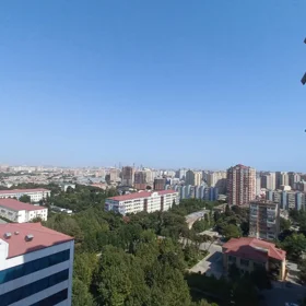 In Baku 360000.0 m² apartment is for sale - Image 6
