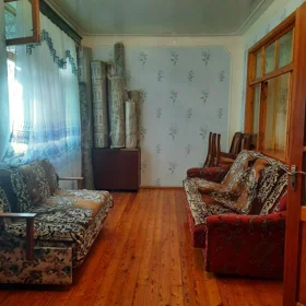 In Baku 100.0 m² apartment is for sale - Image 2