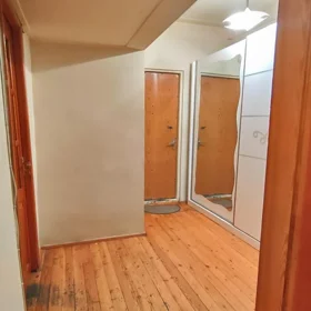 In Baku 100.0 m² apartment is for sale - Image 7