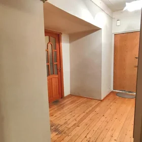 In Baku 100.0 m² apartment is for sale - Image 9