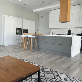 In Baku 995.0 m² house with 7.0 rooms is for rent - Image 6