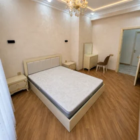 In Baku 60.0 m² apartment is for rent - Image 6