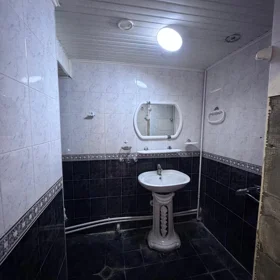 In Baku 40.0 m² apartment is for sale - Image 6
