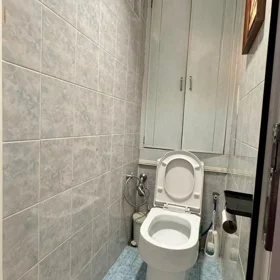In Baku 100.0 m² apartment is for sale - Image 10