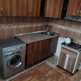 In Baku 90.0 m² apartment is for rent - Image 4