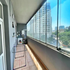 In Baku 110.0 m² apartment is for rent - Image 2