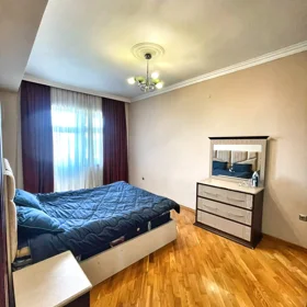 In Baku 110.0 m² apartment is for rent - Image 5