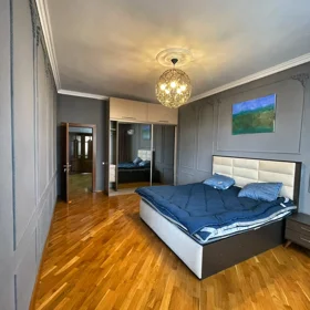 In Baku 110.0 m² apartment is for rent - Image 6