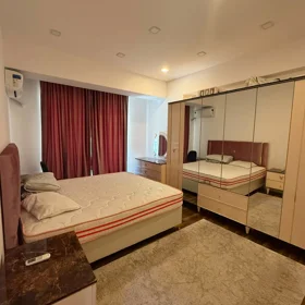 In Xətai rayonu 100.0 m² apartment is for rent - Image 4