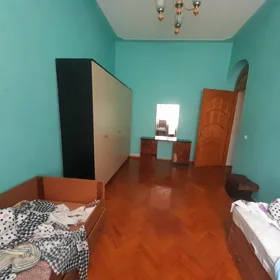 In Baku 220.0 m² house with 3.0 rooms is for rent - Image 8