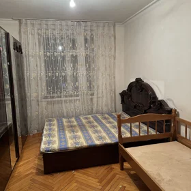 In Baku 5.0 m² apartment is for sale - Image 3