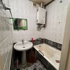 In Baku 5.0 m² apartment is for sale - Image 4