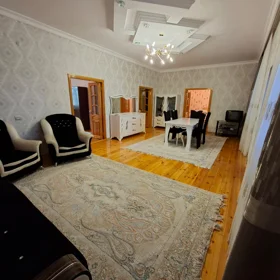 In Siyazan 300.0 m² house with 4.0 rooms is for sale - Image 5
