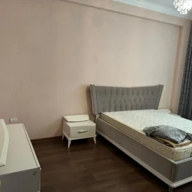 In Baku 90.0 m² apartment is for rent - Image 8